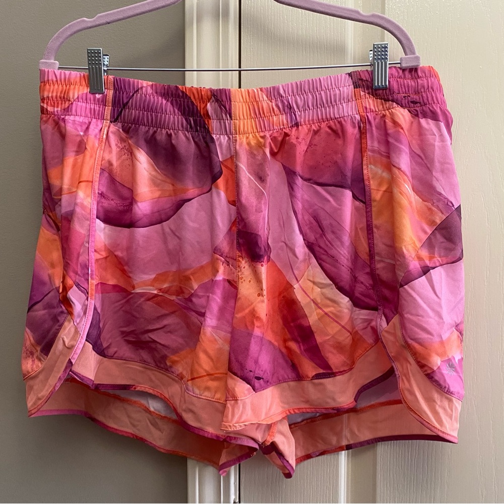 Athleta Women’s Mesh Racer 4” shorts watercolor print